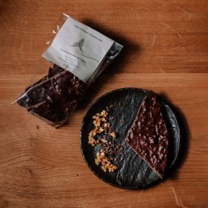 Knusprige Dunkle mit Apfel 0