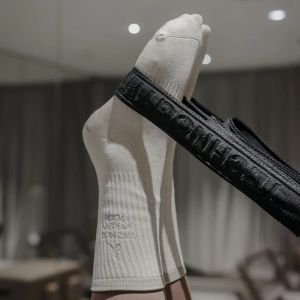 Forsthofgut Pilates Socks mid-rise 1